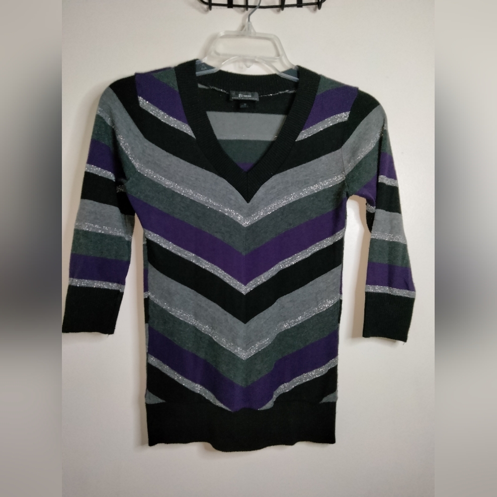 B-Wear by Byer California (Size M) Chevron V-Neck Sweater - Purple, Gray, Black